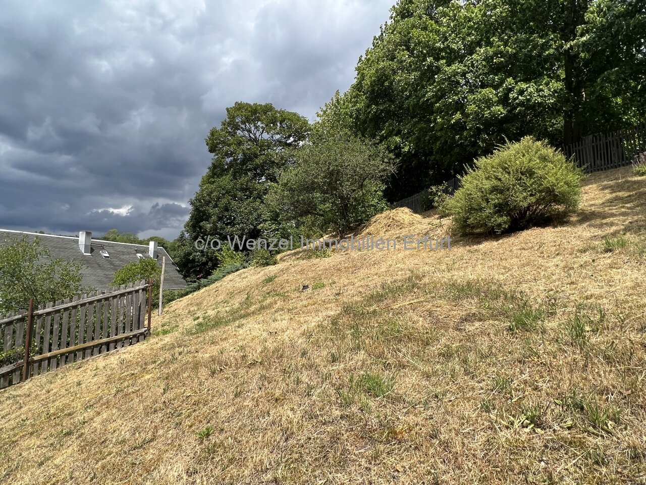 RESERVIERT! Geräumiges Wohnhaus im Thüringer Wald