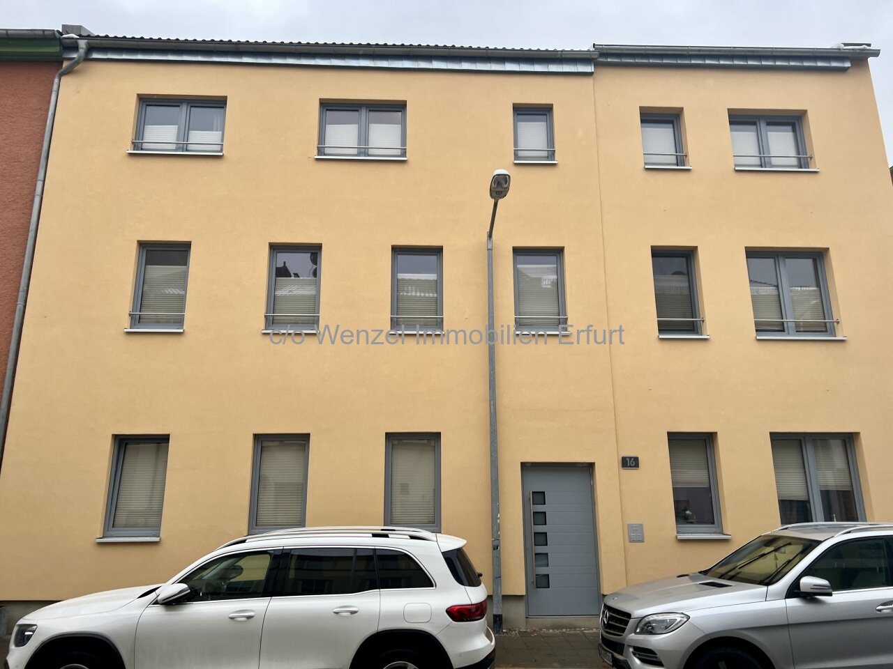 Top Zwei-Zimmer Wohnung mit moderner Einbauküche