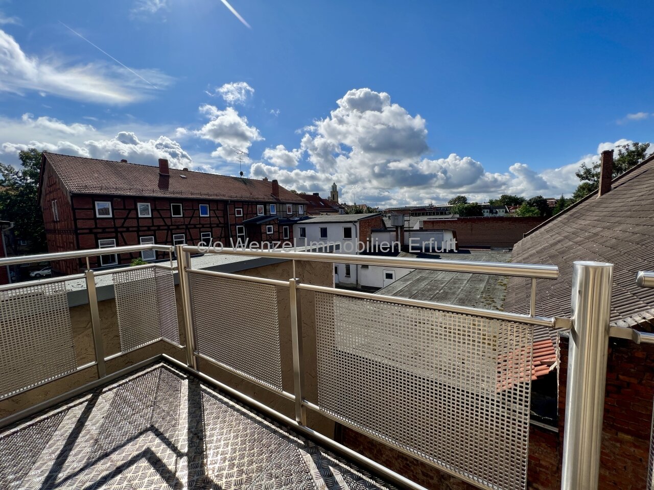 Top Zwei-Zimmer Wohnung mit moderner Einbauküche