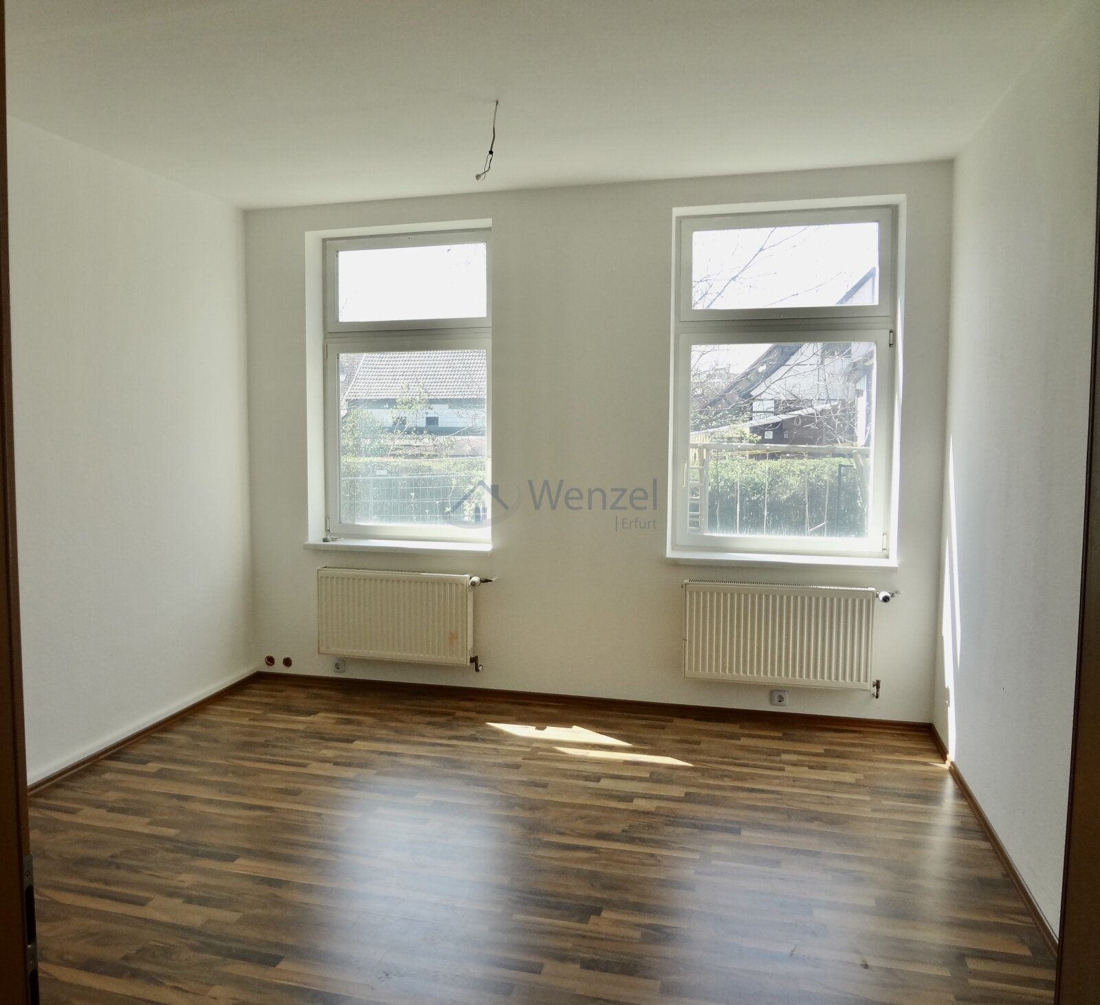 Renovierunsgbedürftige, großzügige 4-Zimmer-Wohnung in GTH-Siebleben