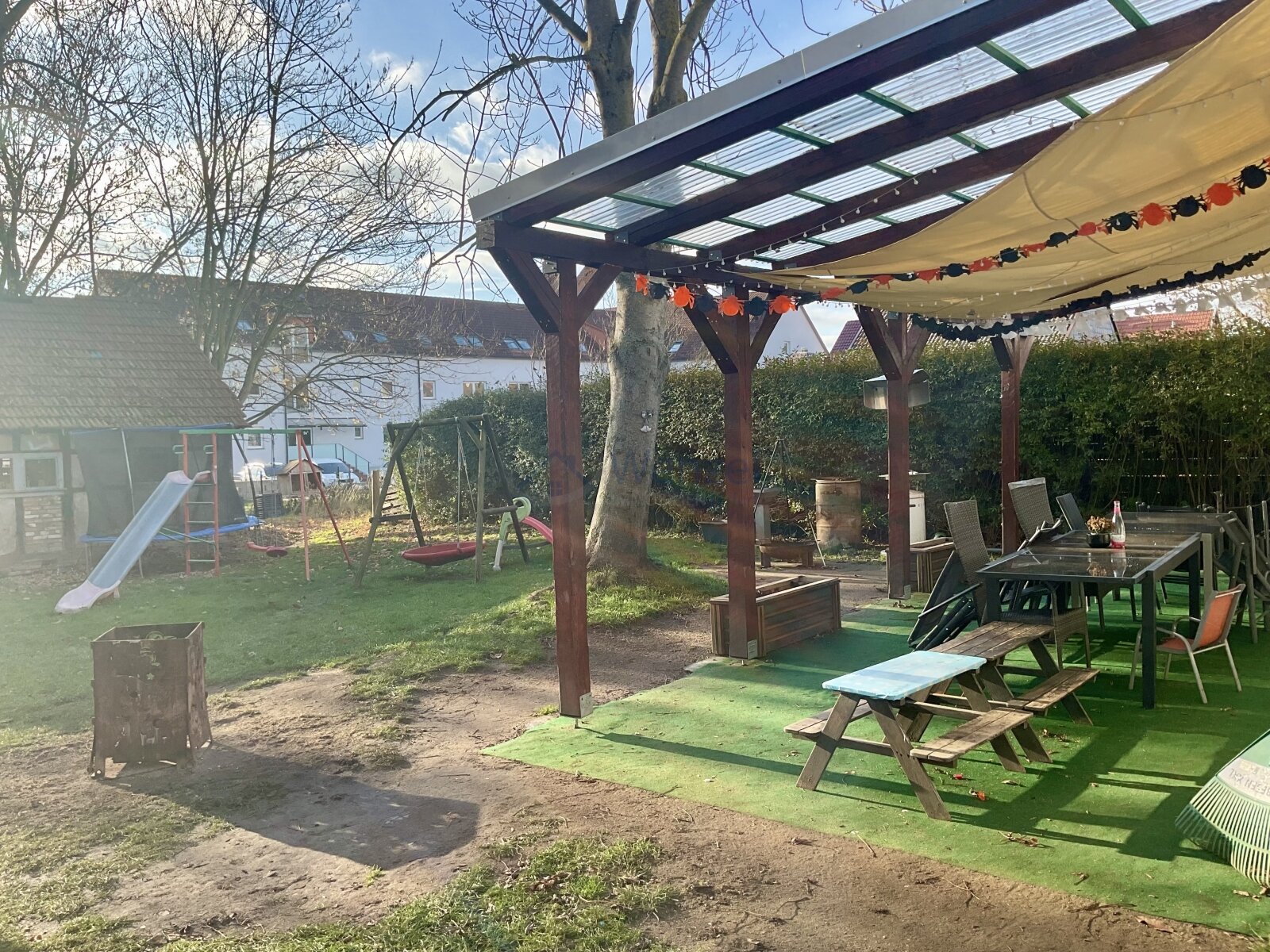 Renovierunsgbedürftige, großzügige 4-Zimmer-Wohnung in GTH-Siebleben