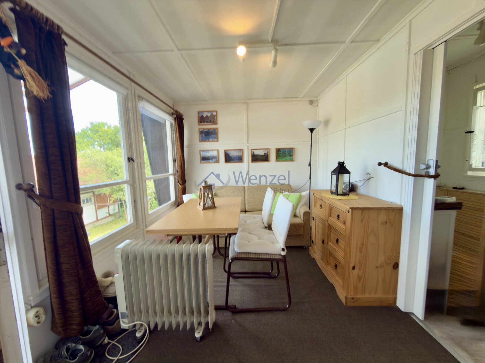 Erholungs-Grundstück mit vier Bungalows im Paket!