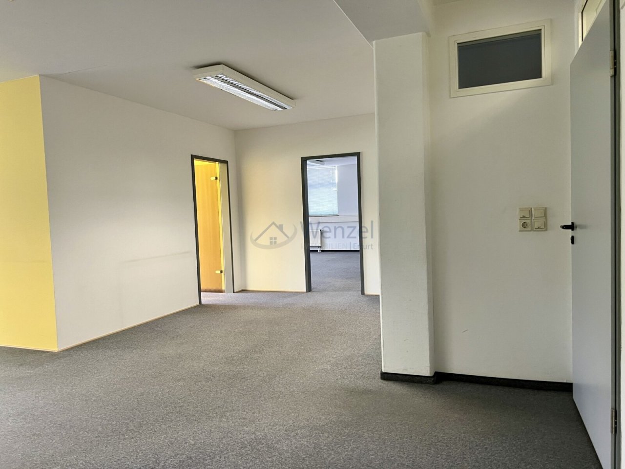 Blick zum großen Büro Blick zum großen Büro
