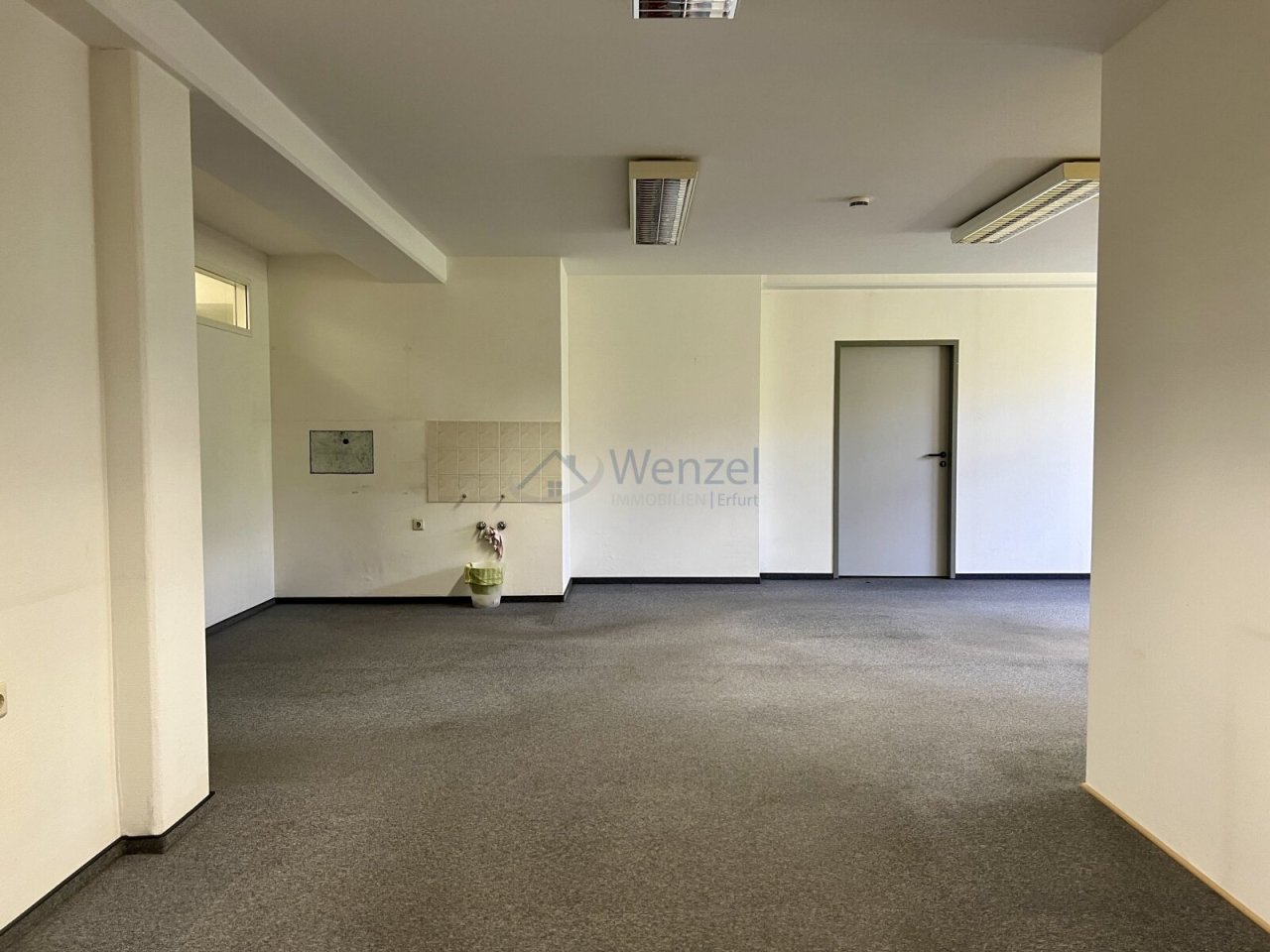Blick zur Teeküche Blick zur Teeküche