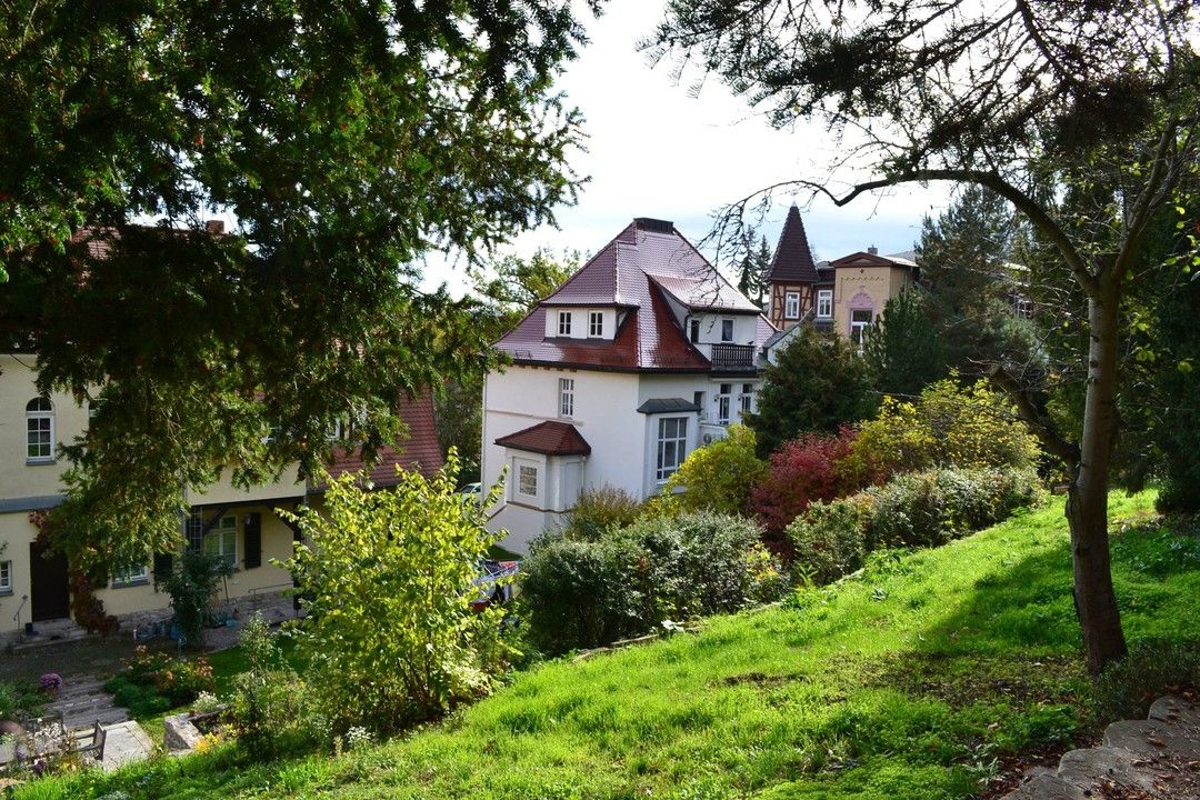 Erfurt: Villa mit Potential! Wohnen am EGA-Park  Erfurt: Villa mit Potential! Wohnen am EGA-Park